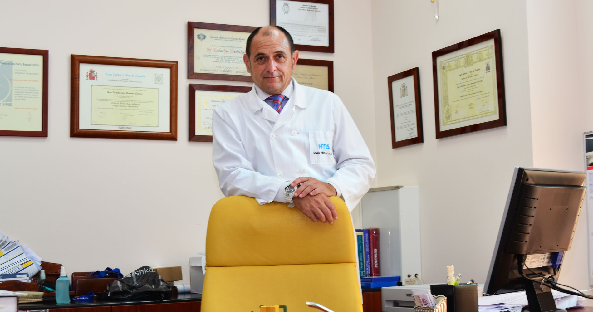 cirujano plastico cadiz